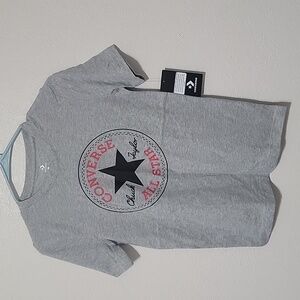 Playera de niño nueva color gris